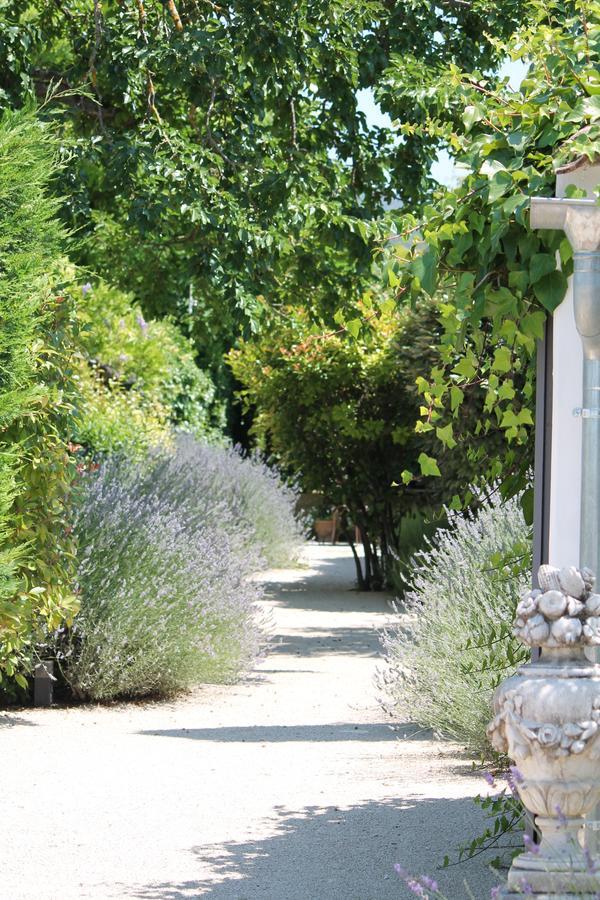 Le Mas Les Eydins Bonnieux Exterior foto
